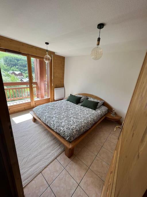 Pied Des Pistes Avec Garage Et Balcon- Balcons Des Pistes