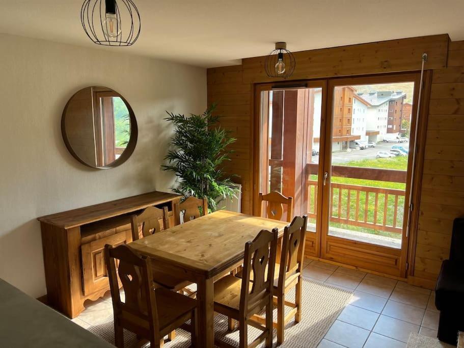Pied Des Pistes Avec Garage Et Balcon- Balcons Des Pistes * Les Deux Alpes